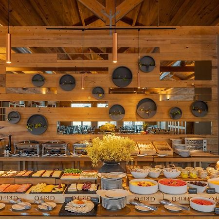 Pestana Douro Riverside - Preferred Hotels & Resorts, Lifestyle Valbom  ภายนอก รูปภาพ The buffet at the restaurant