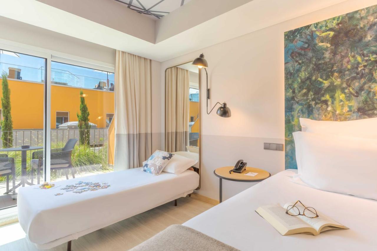 Pestana Douro Riverside - Preferred Hotels & Resorts, Lifestyle Valbom  ภายนอก รูปภาพ A room at the hotel