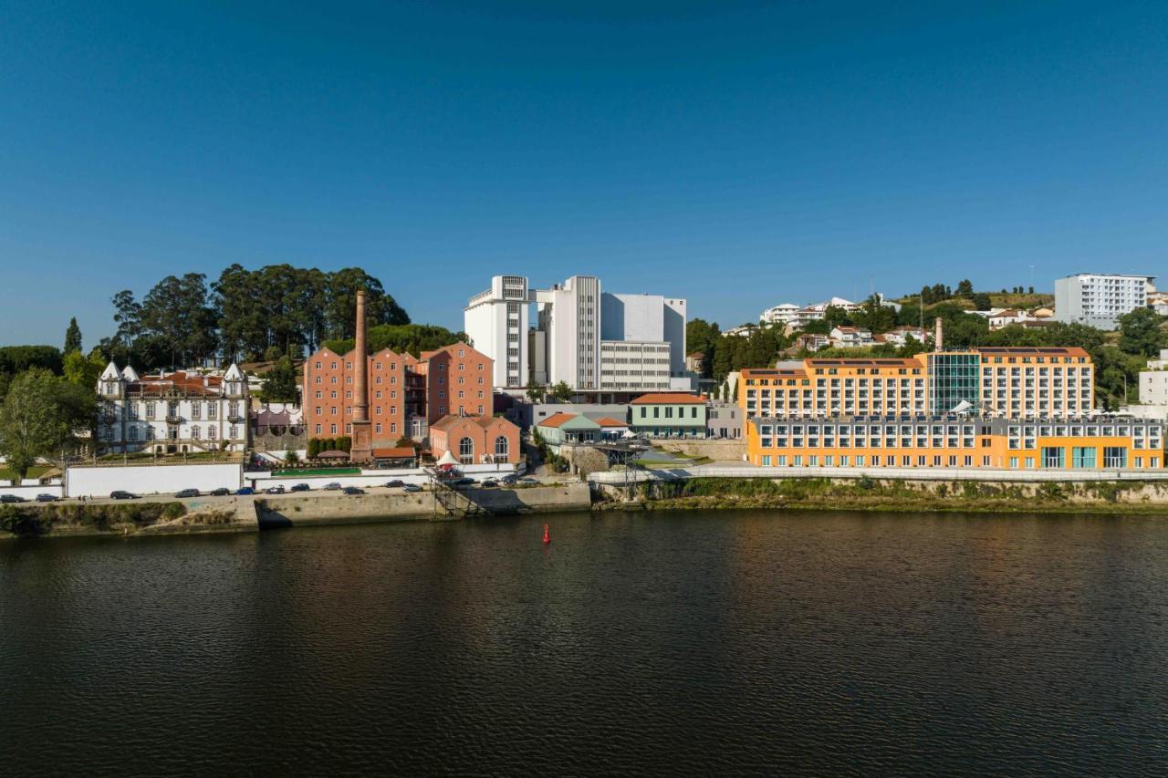 Pestana Douro Riverside - Preferred Hotels & Resorts, Lifestyle Valbom  ภายนอก รูปภาพ The campus of the University of Vigo, in Pontevedra.
