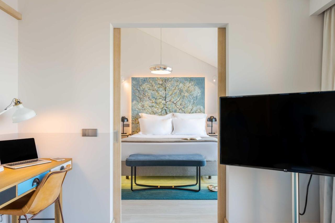 Pestana Douro Riverside - Preferred Hotels & Resorts, Lifestyle Valbom  ภายนอก รูปภาพ A room at the hotel